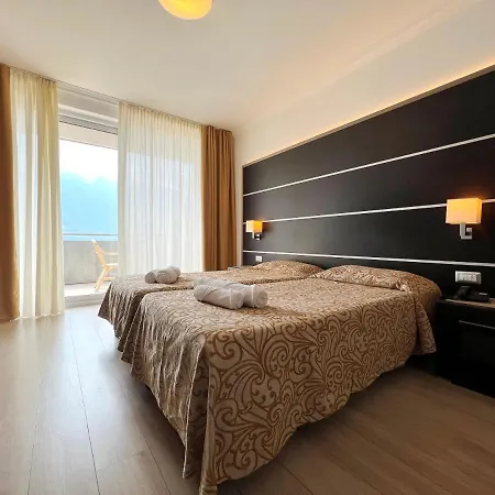 호텔 Village Bazzanega - Montagnoli Group Tremosine