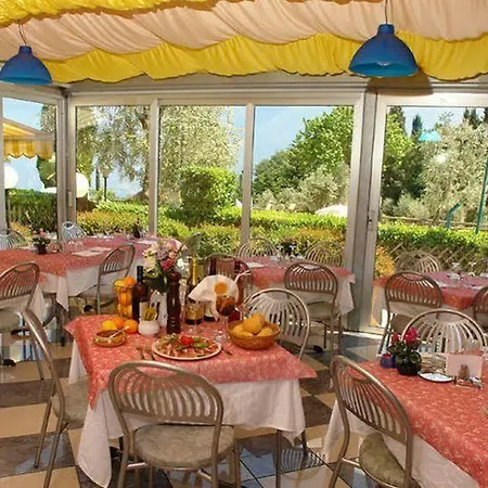 Village Bazzanega - Montagnoli Group 호텔 3*