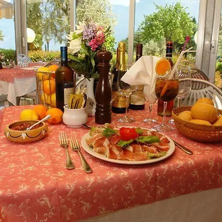 호텔 Village Bazzanega - Montagnoli Group Tremosine