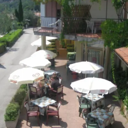 Village Bazzanega - Montagnoli Group 호텔 3*